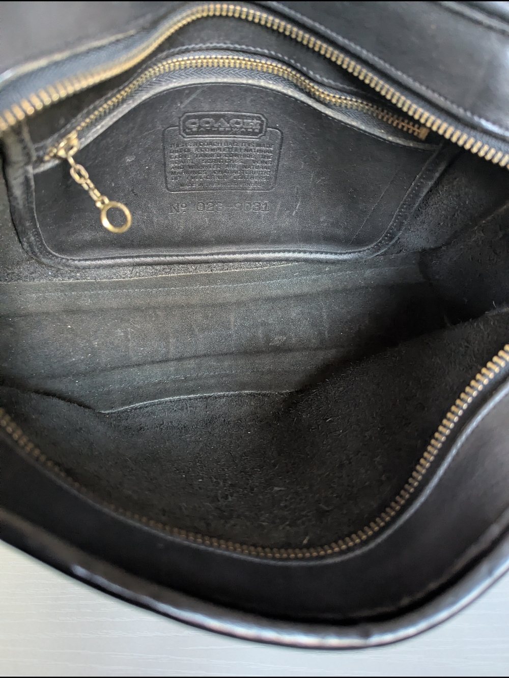 Vintage Coach Swagger Bag (Style 9931). It is a highly collectible the pre-1994 - Picture 8 of 12